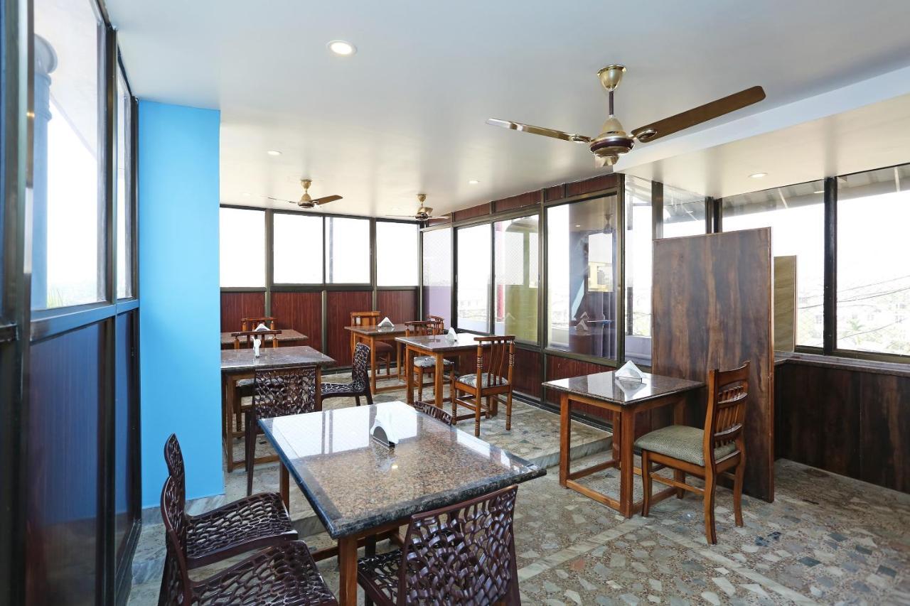 Super Hotel O Cherry City Cottage Dispur Bagian luar foto